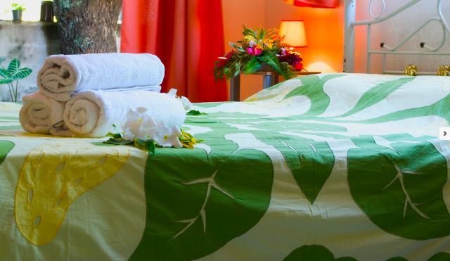Ahitea Lodge Papeete  Rum bild